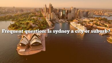 Frequent question: Is sydney a city or suburb?