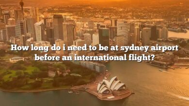 How long do i need to be at sydney airport before an international flight?