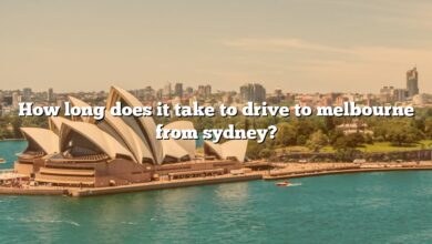 How long does it take to drive to melbourne from sydney?
