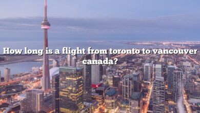 How long is a flight from toronto to vancouver canada?