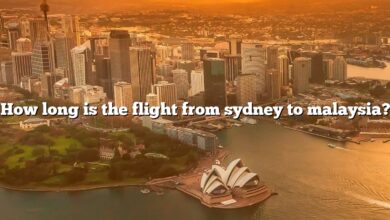 How long is the flight from sydney to malaysia?