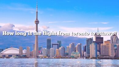 How long is the flight from toronto to ottawa?
