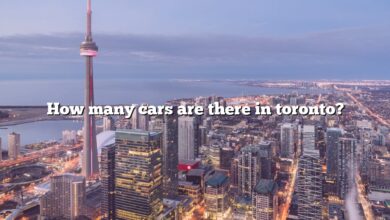 How many cars are there in toronto?