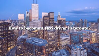 How to become a taxi driver in toronto?