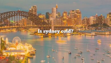 Is sydney cold?