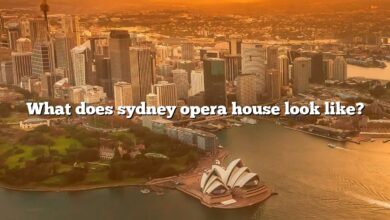 What does sydney opera house look like?