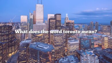 What does the word toronto mean?