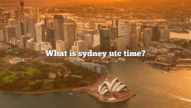 What is sydney utc time?