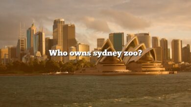 Who owns sydney zoo?