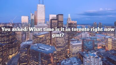 You asked: What time is it in toronto right now gmt?